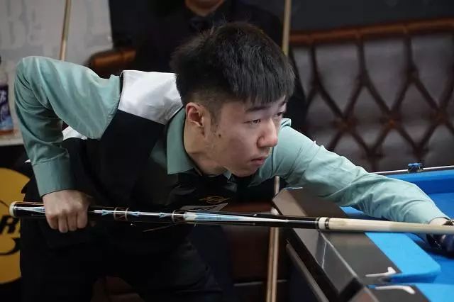 同时与队友 同时与队友